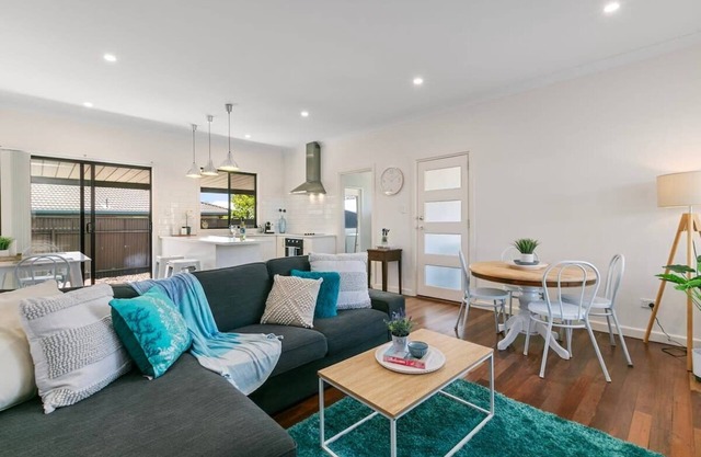 Family-Friendly Haven - Near Beach and Shopping