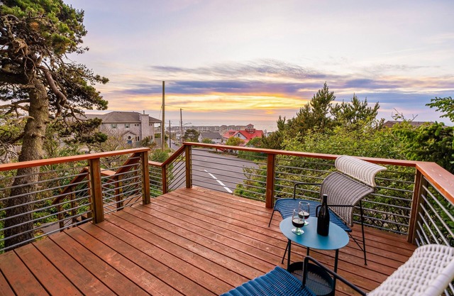 Family-friendly home with ocean views, with ping pong, foosball, fireplace, deck