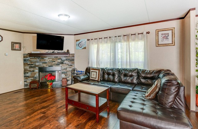 Family-Friendly Nashville Home: 13 Mi to Downtown