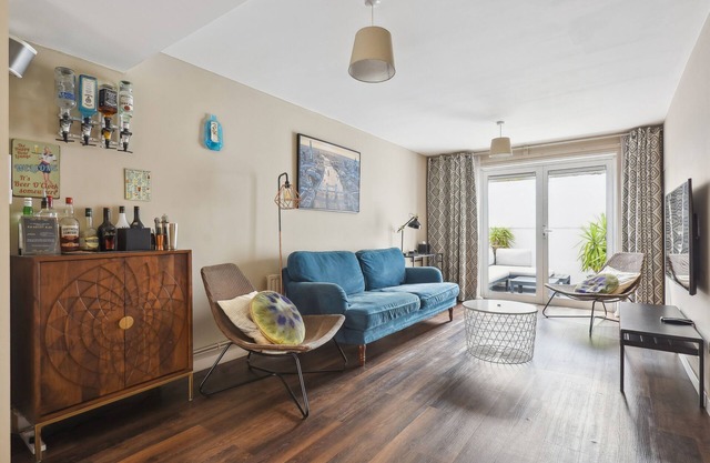 Family Home in Zone 1, 4 Double Bedrooms, King's Cross