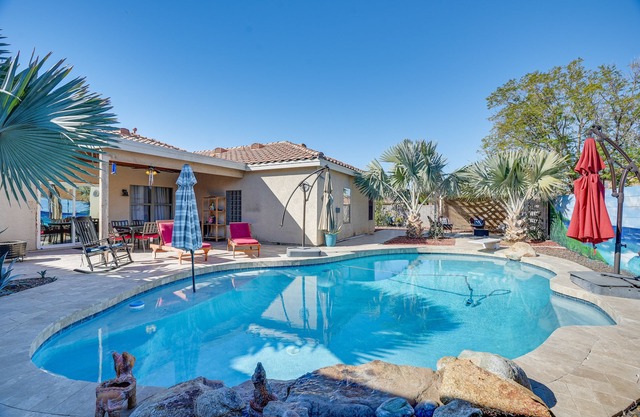 Family Home w/Community Perks in Peoria