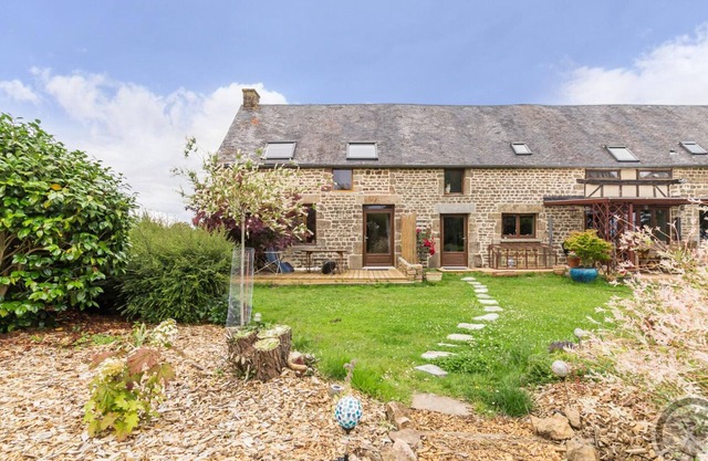 Family house with Internet and pets allowed in Normandy