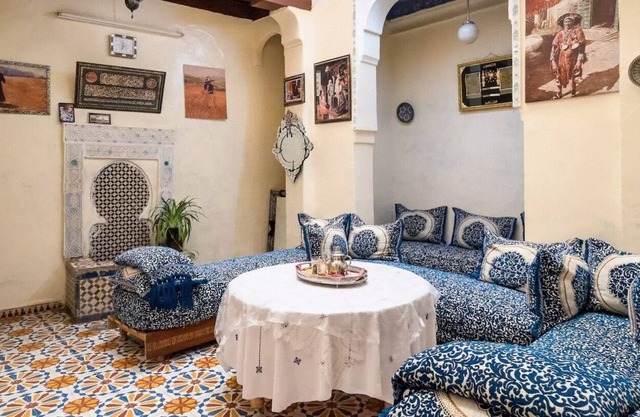 Family Room for 6 peoples Sunny Riad Inside Medina Fes El Bali