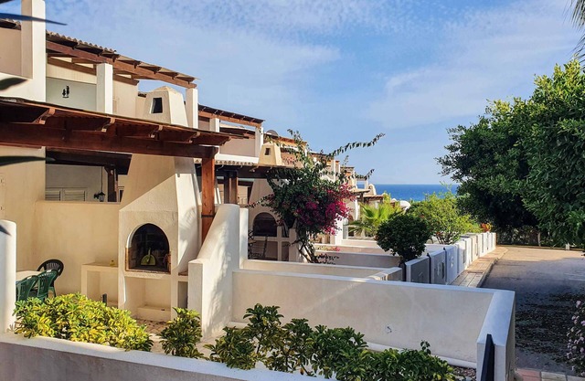 Fantastic house for 8 people in an ideal location on the best beach in Mojacar!