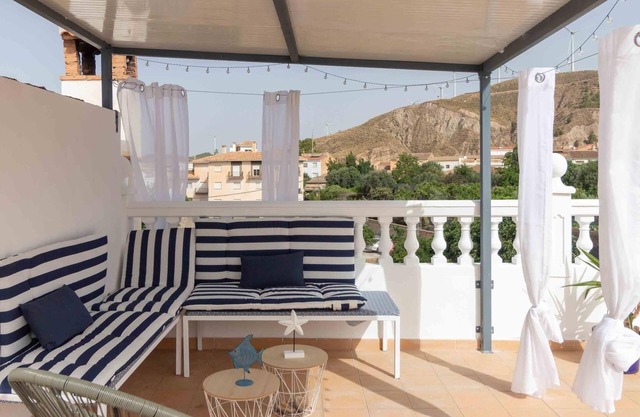 Fantastic rural house with views in the Lecrin Valley