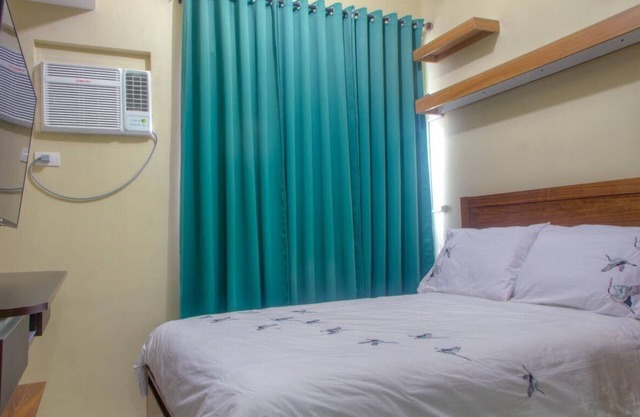 Fantastic Salcedo Makati studio apartment 20