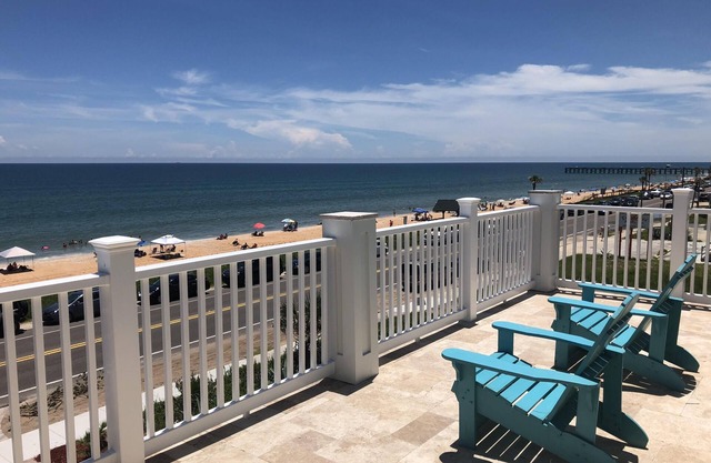 Fantastic View! Beautiful Oceanfront Beach House; Steps from the Beach!