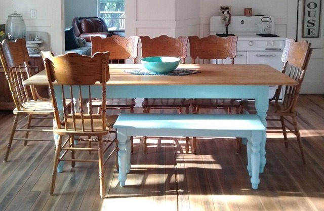 Farm house get away in Auburn's Gold Country Foothills.