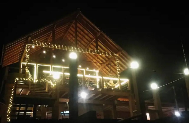 Farm with swimming pool, soccer field, 4 suites, barbecue, leisure area.