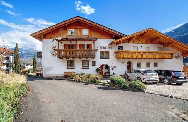 Farmhouse 'Fröhlichhof Pink Lady' with Mountain View, Shared Pool and Wi-Fi