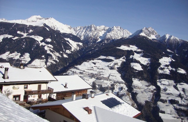 Farmhouse in secluded location above Merano with wellness area, garden, summit view