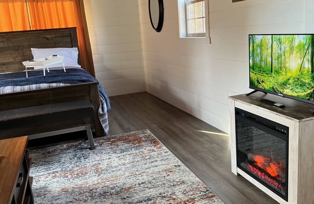 Feel like home in our cozy, perfectly equipped Dry Cabins