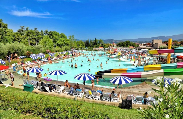 Feriendorf Cisano Mobilehome Turchese für 7 Personen