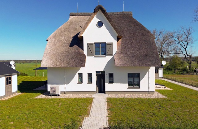Ferienhaus Carl Reinecke - Inseldomizil Stolpe - Urlaub Unter Reet auf Usedom