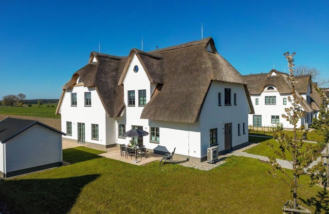 Ferienhaus Clara Schumann - Inseldomizil Stolpe - Urlaub Unter Reet auf Usedom