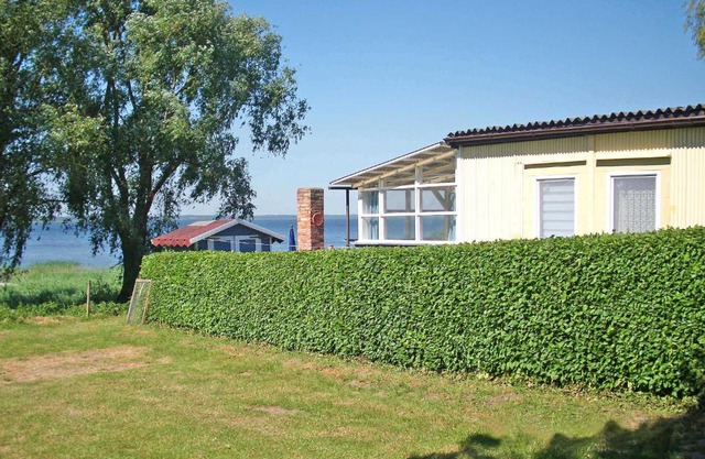 Ferienhaus direkt am See - Kummerow SCHW 982