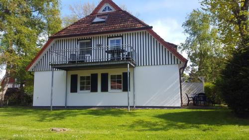 Ferienwohnung Mühlenstr. Prerow