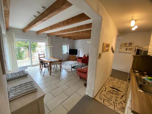 Ferienwohnung mit schöner Terrasse.