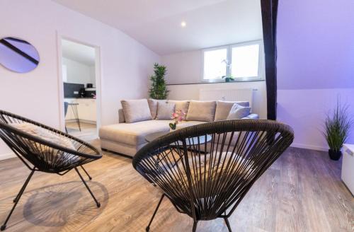 Fewomo, Historisches Moselflair Apartment, 6 Personen, Stilvoll & Komfortabel für deinen Urlaub