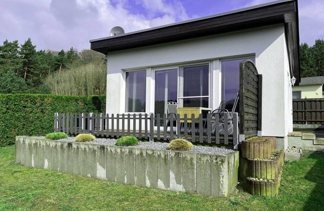 FH Emma in a quiet residential area with a beautiful plot by the forest - Emma in a quiet residential area