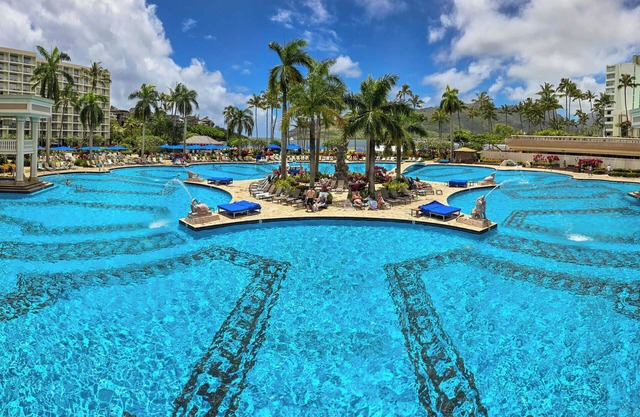 𝐅𝐢𝐧𝐝𝐢𝐧𝐠 𝐌𝐞𝐢𝐥𝐢 Oceanfront Kauai Beach Club Resort+Amenities.2BR Suite