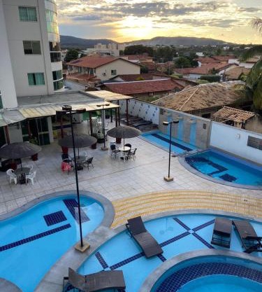 Fiori Prime - Vista Entardecer e Piscina