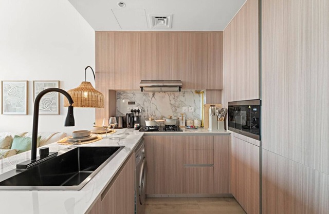 FIRST CLASS | Bali Studio | PS5 Pool JVT