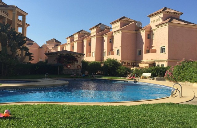 First Floor Apartment On Golf Resort, Shared PoolWell Equipped Apartment