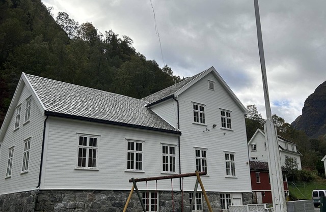 Fjordview Schoolhouse. Stay in the Heart of a UNESCO World Heritage Region