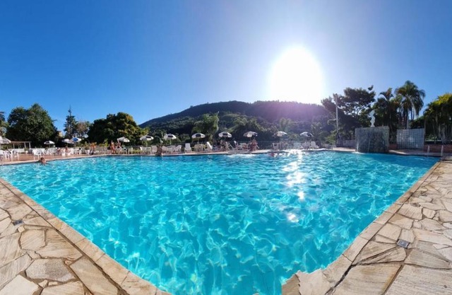 Flat 206 Hotel Cavalinho Branco (3 piscinas, elevador, sauna)