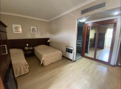 Flat Blue Tree Premium Verbo Divino