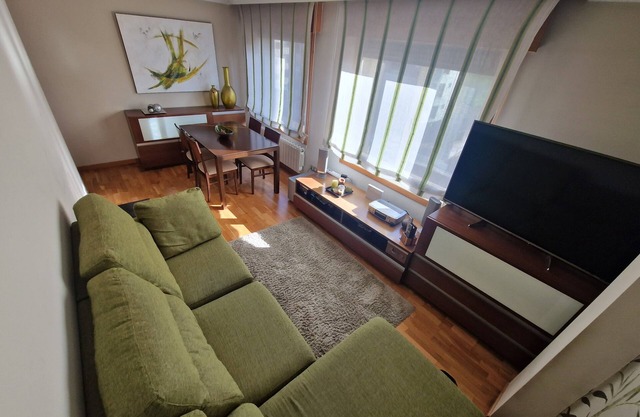 FLAT BOUZAS-VIGO. 2 BEDROOMS AND 2 BATHROOMS w/PARKING and V.E. LOADER.