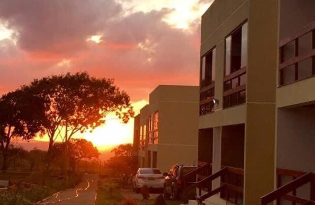 Flat Condomínio Serra Negra