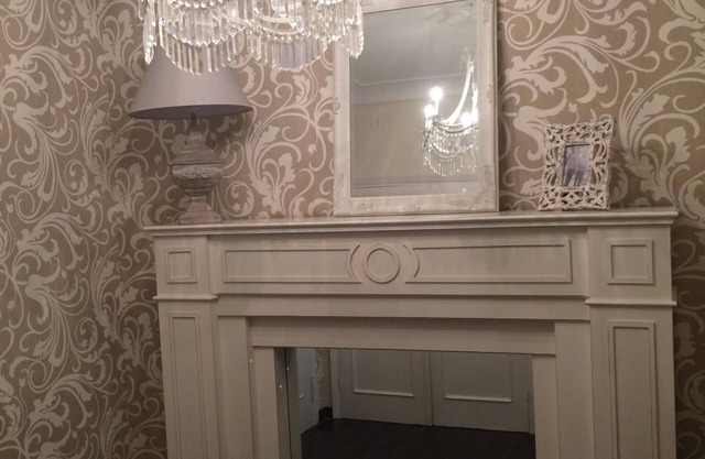 Flat in the center of A Coruña, located on the real street next to the Obelisk