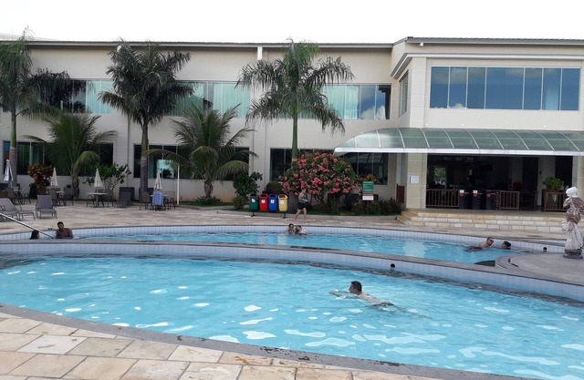 Flat with water park with 12 pools, including one with waves