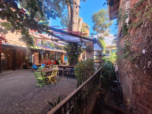 Flat05 com Vista lojas Vila Rica lado Mineirão BH