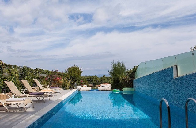 #FLH - Salted Lime Pool Villa in Paliouri