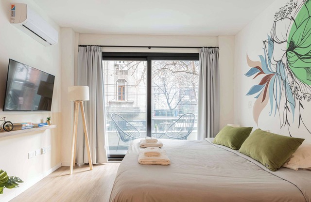 Fliphaus + Azcuenaga 1800 'A' - Loft in Recoleta