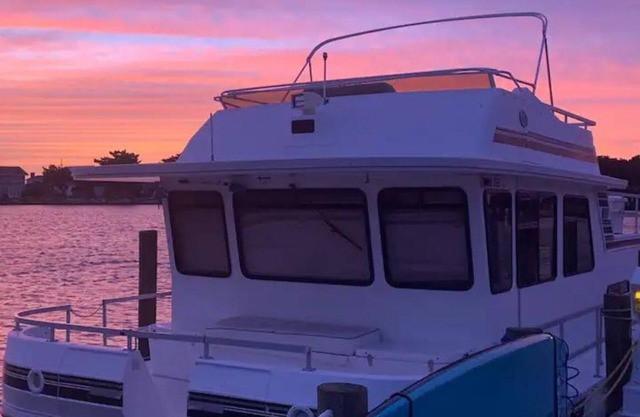 Floating In Paradise On The Azul Project