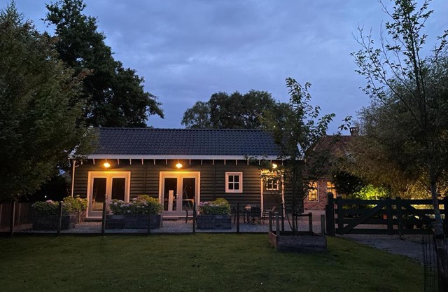 Flora’s B&B