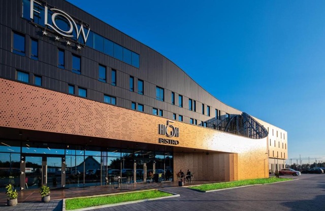 Flow Hotel & Conference