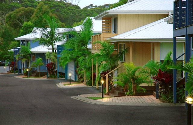 Flynns on Surf Beach Villas