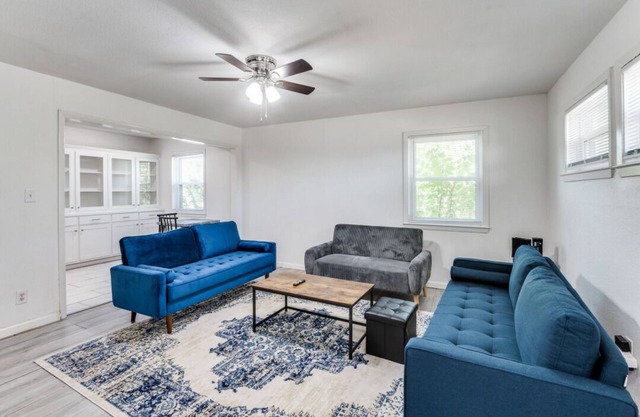 Fort Worth 4BR/3BA – 30-Day Min, Pet Friendly, Ideal for Professionals