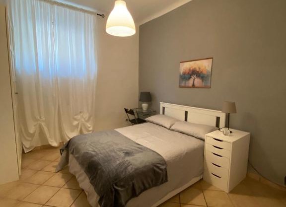 Fortezza garden apartment