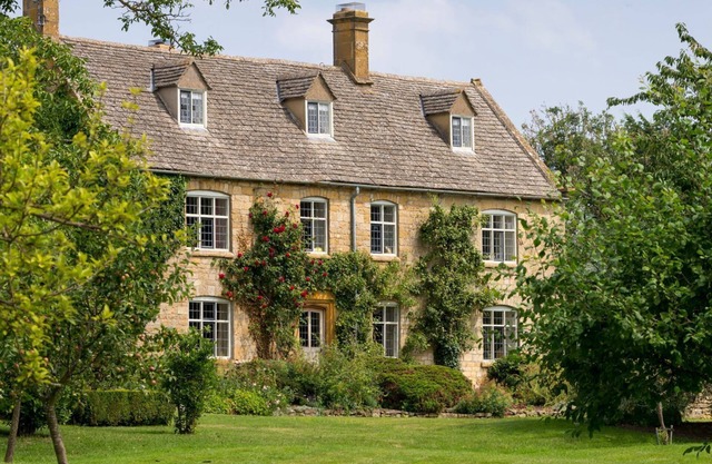 Foxholme Manor - Spacious manor with swimming pool and tennis court