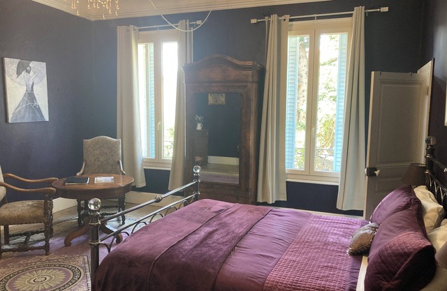 Bed & Breakfast with Pool & Garden