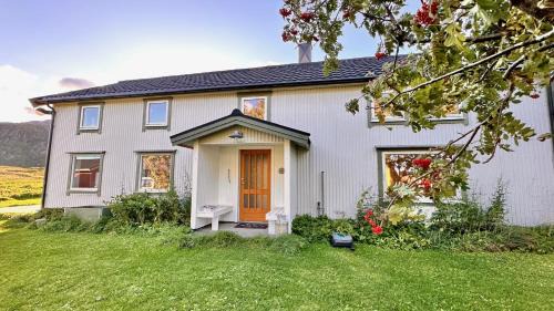 Fredvang Farm House - Lofoten