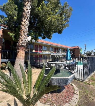 Fresno Inn