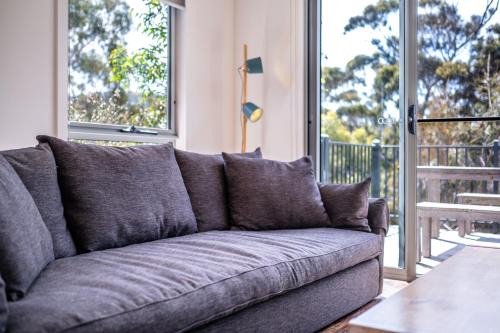 Freycinet Haven- 4-bedroom house at the edge of the National Park & great views of the Hazards!