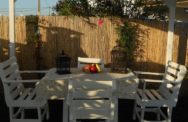 from the house you can hear the waves of the sea at 70 meters walking beach